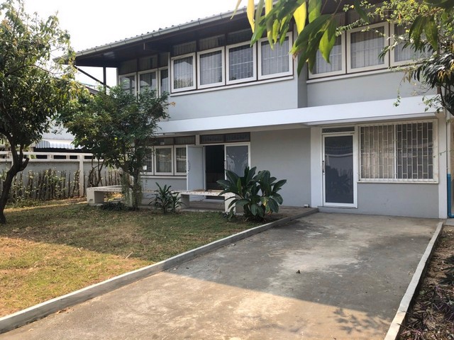 ให้เช่าบ้านเดี่ยว-2-ชั้น-หมู่บ้านเสรี1-ซรามคำแหง24-ใกล้มหาวิทยาลัยรามคำแหง