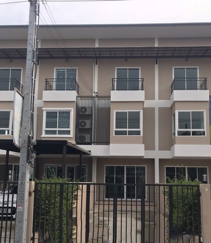 ให้เช่าtownhome-3-ชั้น-รามอินทรา-ซอย-8-ใกล้-footland-ใกล้-เซ็นทรัลรามอินทรา