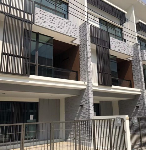 ให้เช่า-ทาวน์โฮม-เพล็กซ์-บางนา-plex-bangna-ใกล้-เมกา-บางนา-อิเกีย