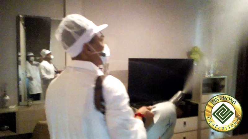 บรืการฉีดพ่นไวรัส-covid-19-ซักร้อนที่นอน-081-735-4812-และอบซักน้ำยาร้อนที่ติดตามม่าน-พรม-โซฟา