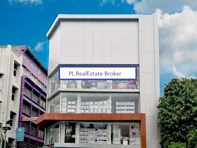 kr-043-ให้เช่าอาคารพาณิชย์-5-ชั้นครึ่ง-ตั้งอยู่หัวมุมใจกลางย่านตลาดนัดโบ๊เบ๊-ทำเลค้าขาย