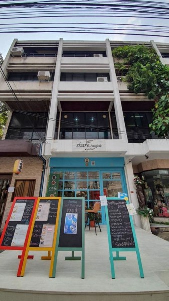 kr-097-ให้เช่าอาคารพาณิชย์-5-ชั้น-ทำเลย่านถนนสุขุมวิทซอย-49-เหมาะกับธุรกิจหลายประเภท