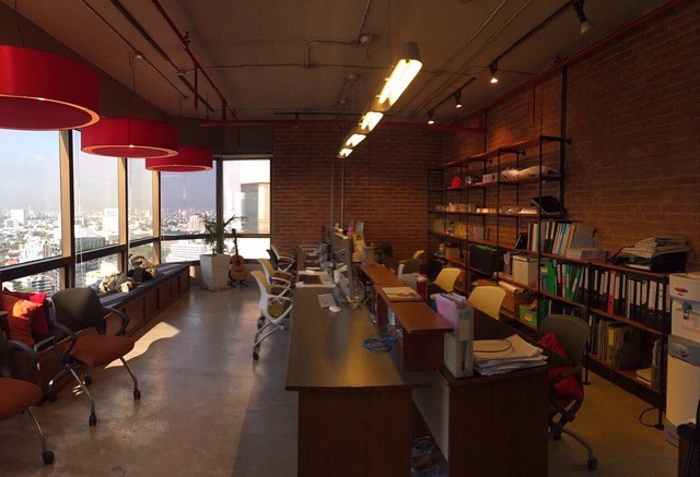 kr-099-ให้เช่าพื้นที่สำนักงานอาคารพหลโยธินเพลส-ห่าง-bts-อารีย์เพียง-250-เมตร-ตกแต่งพร้อมใช้งาน