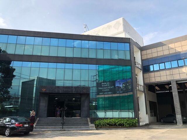 kr-137-ขายและให้เช่าออฟฟิต-4-ชั้น-พร้อมโกดังเก็บสินค้า-พื้นที่ใช้สอยรวมกว่า-6000-ตรม