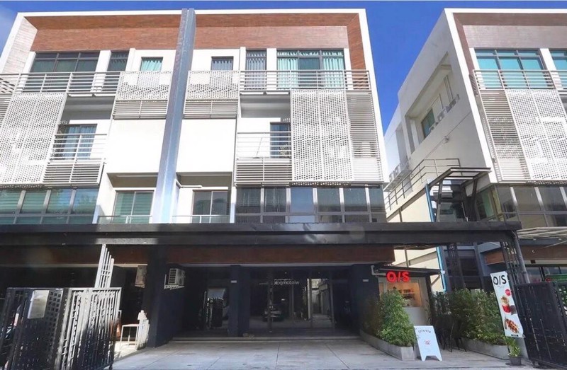 ขายโฮมออฟฟิศ-4-ชั้น-เอกมัย-รามอินทรา