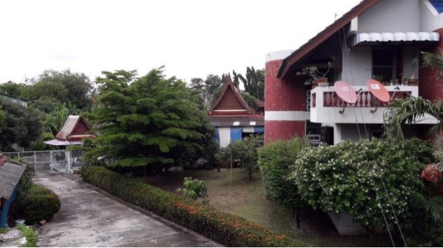 ขายที่ดินถนนพระราม9-แยก13-ขนาด-3ไร่-903ตรว