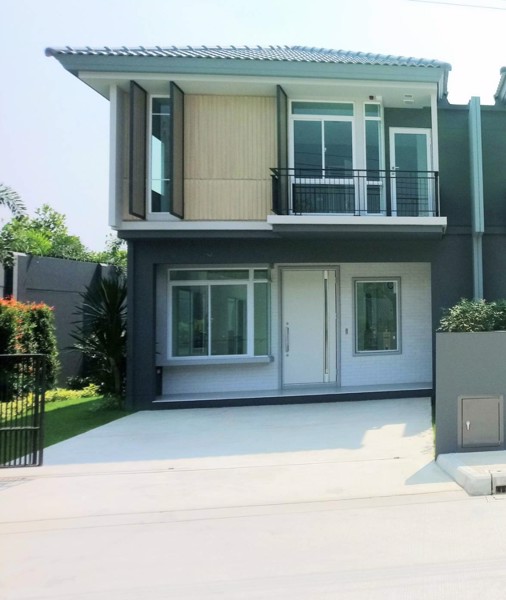 ขายบ้านแฝดหลังริม-สไตล์บ้านเดี่ยว-2-ชั้น-inizio3-บ้านใหม่-ไม่เคยเข้าอยู่