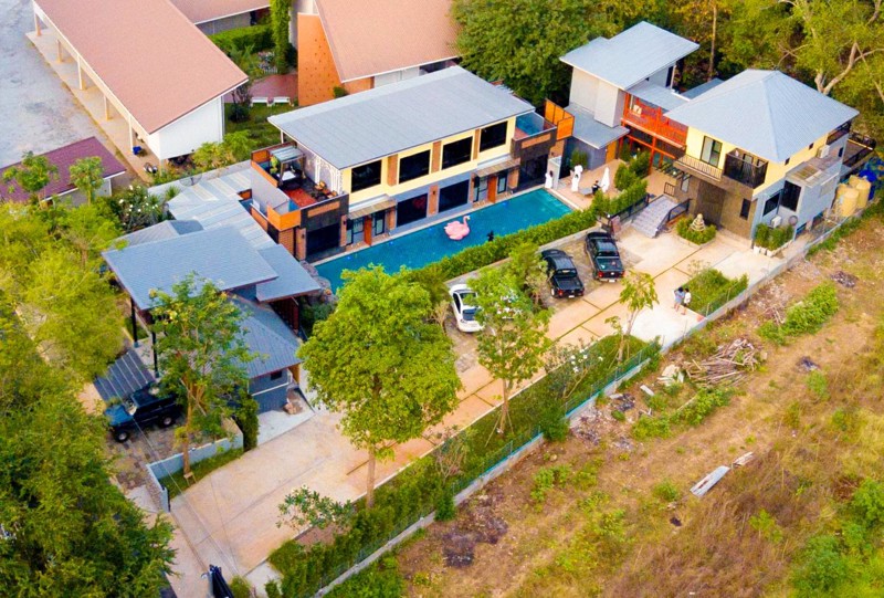 ขายบ้านพักกึ่งรีสอร์ท-เนื้อที่-1-ไร่-31-ตารางวา-ติดลำตะคอง