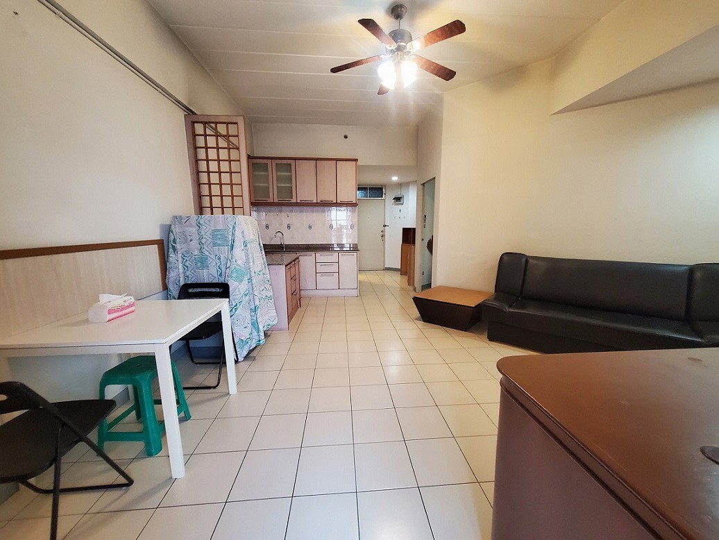 ให้เช่าคอนโดฝักข้าวโพด-ซอยรามคำแหง-40-1-ห้องนอน-1-แอร์-fully-furnished