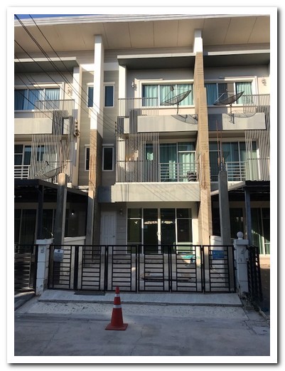 ขาย-ทาว์นโฮม-ทาวน์อเวนิว-พระราม-9-กรุงเทพกรีฑา-7-town-avenue-rama-9