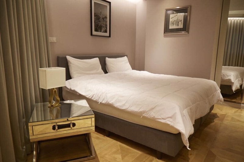 ขายคอนโด-สาทรการ์เด้น-2-ห้องนอน-109-ตรม-ชั้น-18-ตกแต่งหรู-สไตล์อพาร์ทเม้นแบบฝรั่งเศส-บิวด์อิน