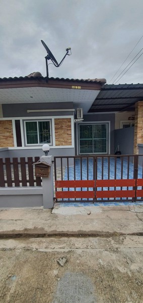 ให้เช่าทาวน์เฮ้าส์-โรงโป๊ะ-ตะเคียนเตี้ย-บางละมุง-เจ้าของปล่อยเอง-