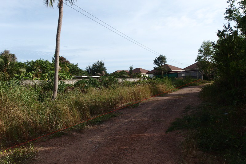 ขายที่ดินสัตหีบใกล้แยกเจ-ห่างสุขุมวิทเพียง-400-เมตร