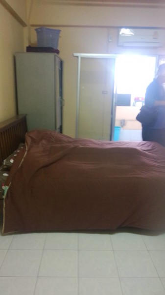 ขายหรือให้เช่าคอนโดเคหะบางกะปิราคาถูก