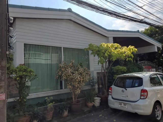 ขายด่วน-บ้านเดี่ยวชั้นเดียว-60-ตรว-5-ห้อง-ลาดพร้าววังหิน-พร้อมอยู่-ใกล้รถไฟฟ้า-ลาดพร้าว