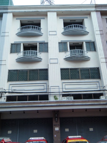 ตึกแถวmrt-บางซ่อนให้เช่าราคาถูกติดรถไฟฟ้า-2-สายสภาพสวยคุ้มค่าแน่นอน