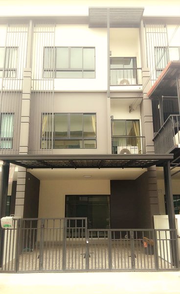 ให้เช่าทำโฮมออฟฟิศ-ทาวน์โฮม3ชั้น-คาซ่าซิตี้-วงแหวน-ลำลูกกา-ค5-แบบ-3ห้องนอน-แอร์4ตัว-เพียง18000บ