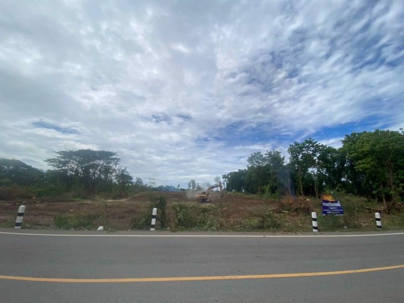 ขายที่ดิน-เนื้อที่-5ไร่-ติดทางหลวงกม7