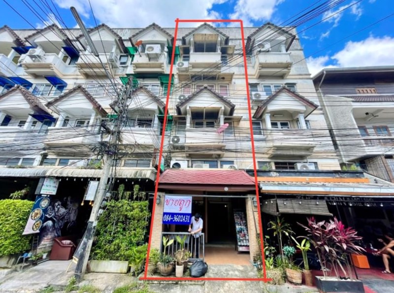 ขายด่วน-ตึกแถว-ทำเลทอง-ติดคูเมือง-เชียงใหม่-เป็นตึกแถว-4-ชั้นครึ่ง-ย่านเศรษฐกิจ