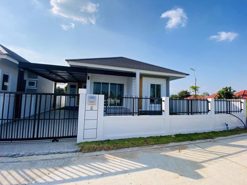 ขายบ้านเดี่ยวสร้างใหม่ พร้อมเฟอร์นิเจอร์