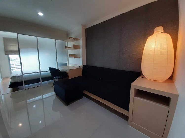 ให้เช่า-คอนโด-ลุมพินี-เพลส-พระราม-9-รัชดาพื้นที่-37-ตรม-ชั้น-10-แบบ-1-ห้องนอน