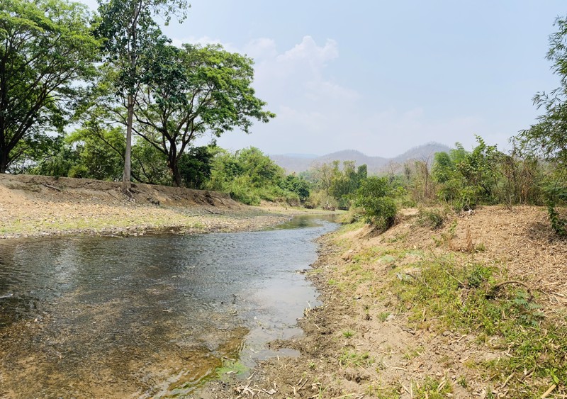 ขายที่เเปลงสวยหายาก-ติดเเม่น้ำ-3-ไร่-11-ตรว-ทางขึ้นดอยอินทนนท์