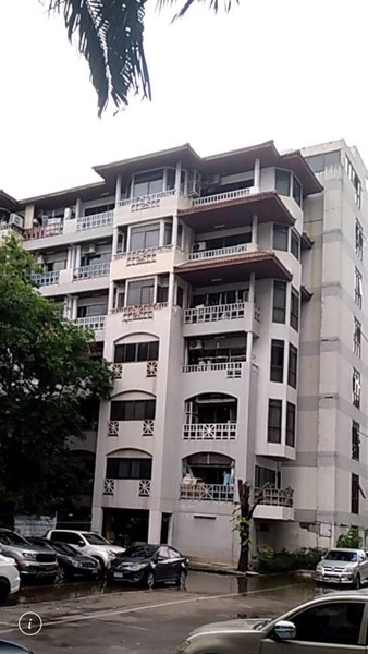 ขายศรีวราคอนโดมิเนียม