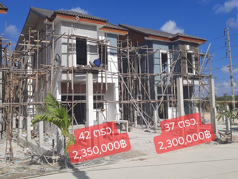 ขายบ้านใหม่ๆใกล้เสร็จแล้ว-สวยๆราคาไม่แพง