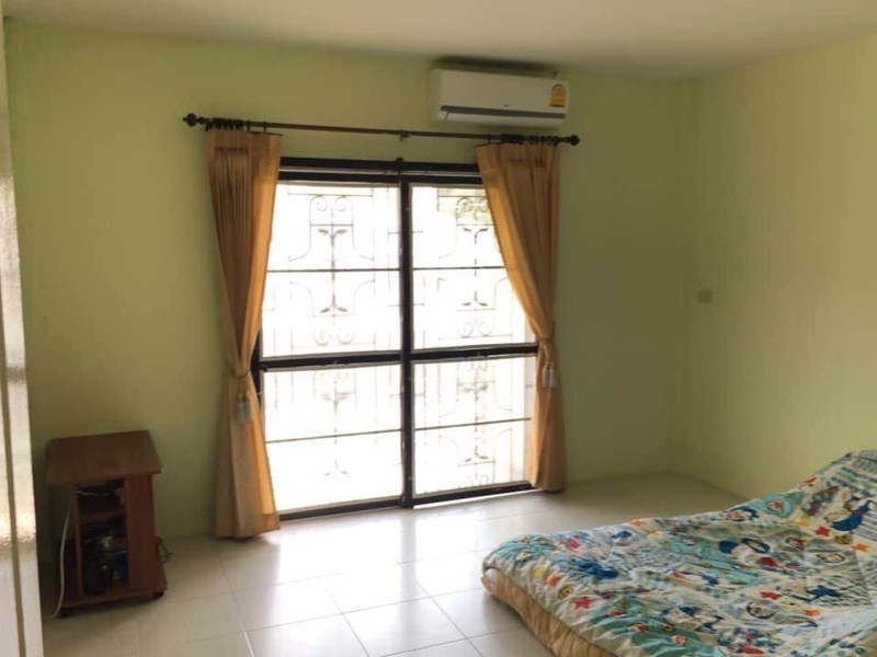 ขายเทาว์เฮ้าสองชั้น-แหล่งชุมชน-แหล่งโรงงาน-เครือสหพัฒน์-ราคาถูกมากๆ