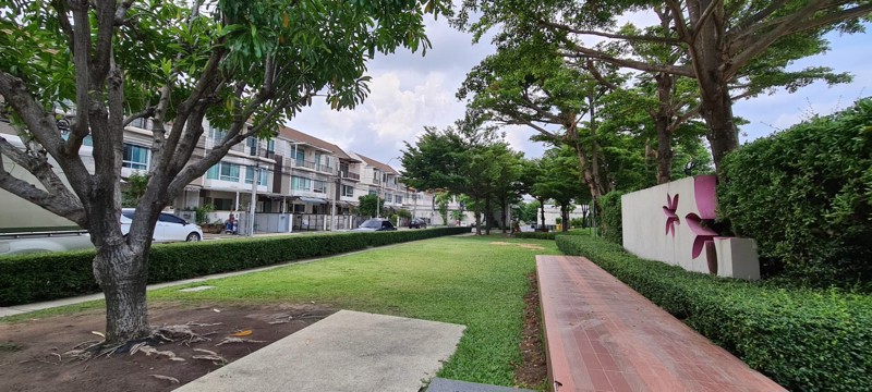 ทาวน์โฮม3ชั้น-ใหม่มาก-ราคาถูก