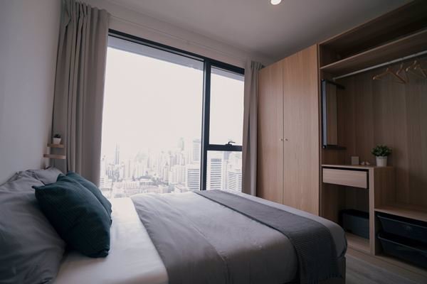 ขายและเช่าคอนโด-ideo-mobi-อโศก-สตูดิโอ-1-ห้องน้ำ-2483-ตรม-ชั้น-33-ใกล้-mrt-เพชรบุรี