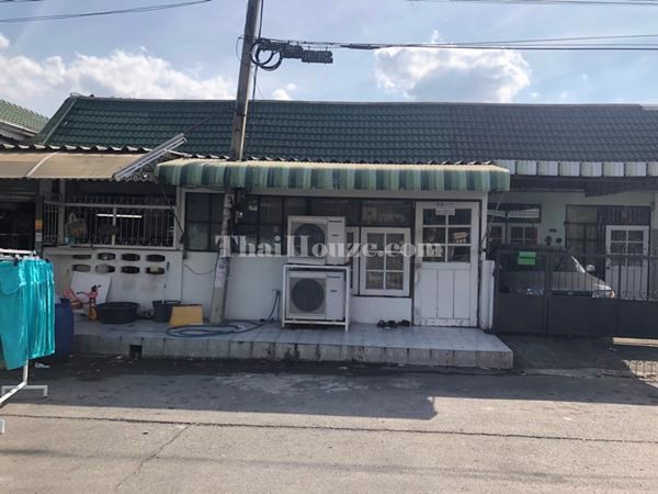 ขายทาวน์เฮ้าส์-1-ชั้น-หมู่บ้านโชคไพศาล-25-ตรว-ดอนเมือง-สรงประภา