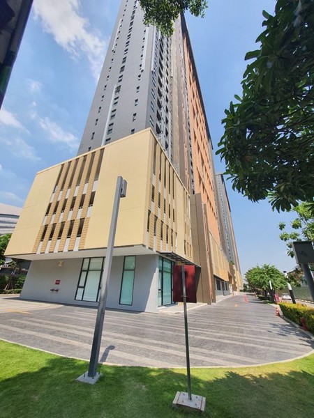 พลัมคอนโด-เซ็นทรัล-สเตชั่น-เฟส-2-อยู่ติดกับเซ็นทรัลเวสต์เกต-1-ห้องนอน-ชั้น-10-พร้อมเข้าอยู่