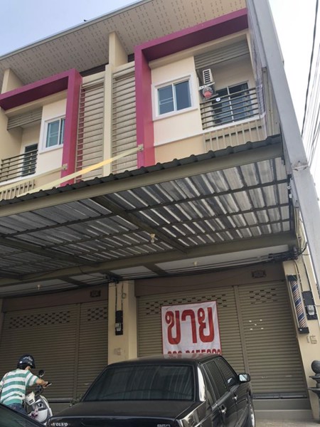 ขายอาคารพานิชย์-3-ชั้น-เมืองเชียงราย-พร้อมเฟอร์นิเจอร์-พร้อมเข้าอยู่-2-ห้องนอน