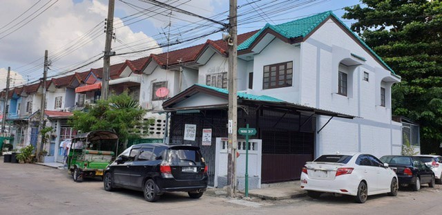 ขายทาวน์เฮาส์หลังมุม-หมู่บ้านสินทวีงามเจริญ-แขวงท่าข้าม-เขตบางขุนเทียนหมู่บ้านสินทวีงามเจริญ