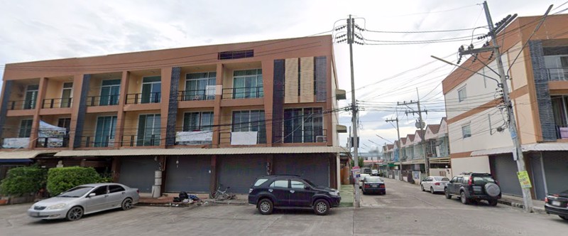 ให้เช่าอาคารพาณิชย์-ห้องมุม3ชั้น-พร้อมอยู่-อาคารหันหน้าเข้าประตูโรงเรียนมัธยมตากสินระยอง-เดิน20ก้าว