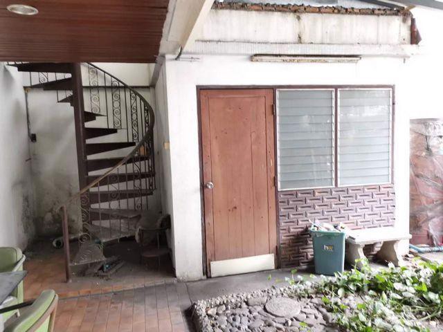 ให้เช่าบ้านเดี่ยว-2-ชั้น-ติดถนนสุขุมวิท-49-เนื้อที่-80-ตรว-เหมาะสำหรับทำธุรกิจสปาคลินิกและพักอาศัย