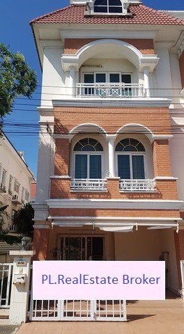 ขายทาวน์โฮม-3-ชั้น-หมู่บ้านคาซ่าซิตี้-สุคนธสวัสดิ์-1-หลังมุม-พื้นที่-32-ตรวา-3-นอน-4-น้ำ-เขตลาด