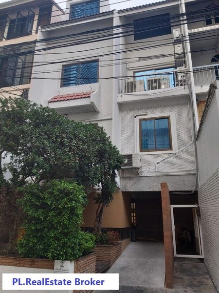 ให้เช่าทาวน์เฮ้าส์-เฉพาะชั้น-2-ถึงชั้น-4-พื้นที่ใช้สอย-200-ตรม-ตกแต่งแล้วเหมาะสำหรับทำเป็น-airbnb