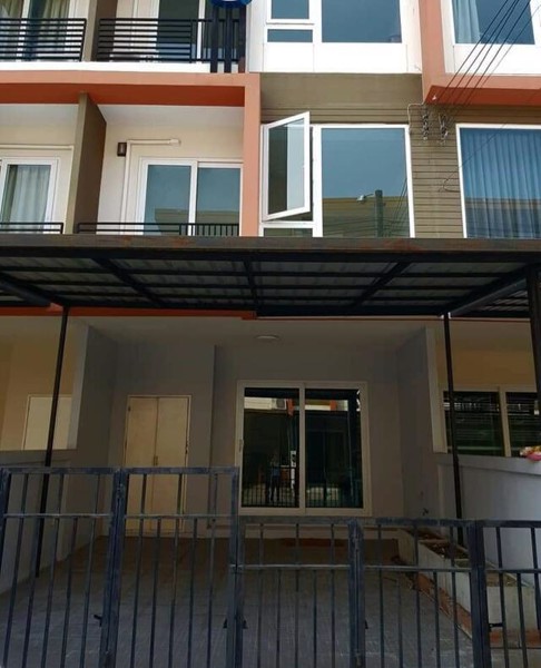 ให้เช่าทาวน์โฮม-3-ชั้น-พื้นที่ใช้สอย-170-ตรม-หมู่บ้านเดอะ-ทรัสต์-นวลจันทร์-เฟอร์บางส่วน
