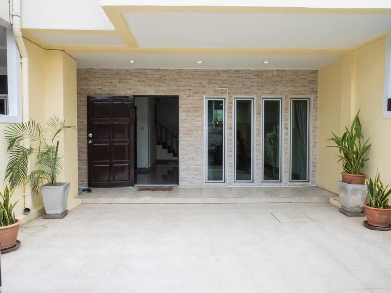 ให้เช่าทาวน์โฮม-3-ชั้น-เหมาะสำหรับอยู่อาศัย-หรือทำออฟฟิศ-ซอยทองหล่อ36-ใกล้-bts-ทองหล่อ