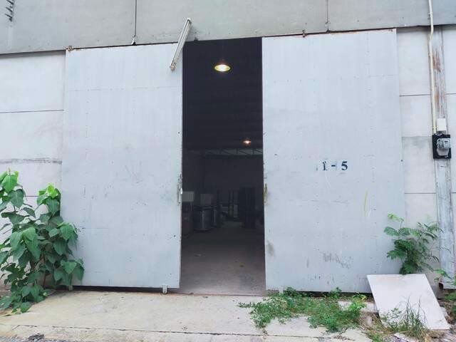 ให้เช่าโกดังย่านแจ้งวัฒนะ-พื้นที่-96-ตรม-เหมาะทำโกดังเก็บของ-ใกล้เมืองทองธานี-เดินทางสะดวก