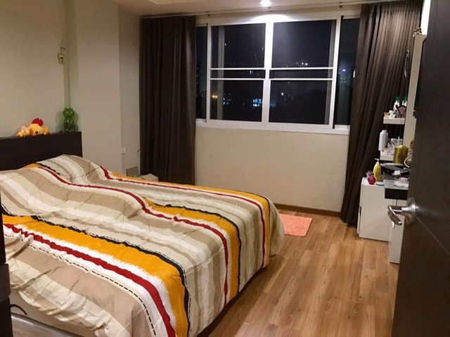 ขายคอนโด-239-ลบ-c-c-29-condo-ใกล้-mrt-สุทธิสาร-ขนาด-38-ตรม-1-นอน-ชั้น-5-เฟอร์-เครื่องใช้ไฟฟ้าครบ