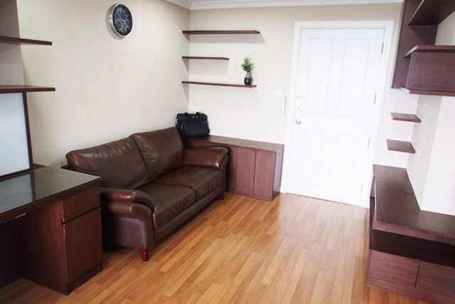 ให้เช่าคอนโด-12500-ลุมพินี-เพลส-พระราม-9-รัชดา-ใกล้-mrt-พระราม-9-ขนาด-33-ตรม-1-นอน-1-น้ำ-ชั้น-23