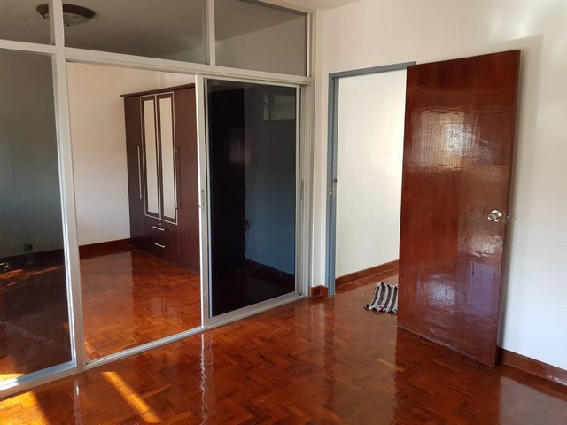 ให้เช่าทาวน์เฮ้าส์-10000-หมู่บ้านซื่อตรง-รัตนาธิเบศร์-พื้นที่-130-ตรม-3-นอน-2-น้ำ-บ้านสวยพร้อมอยู่