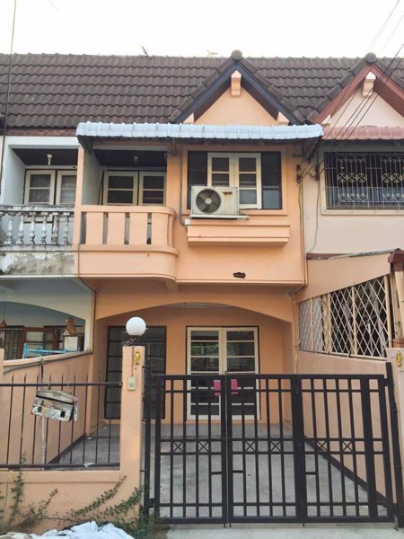 ให้เช่าทาวน์เฮ้าส์-หลักสี่