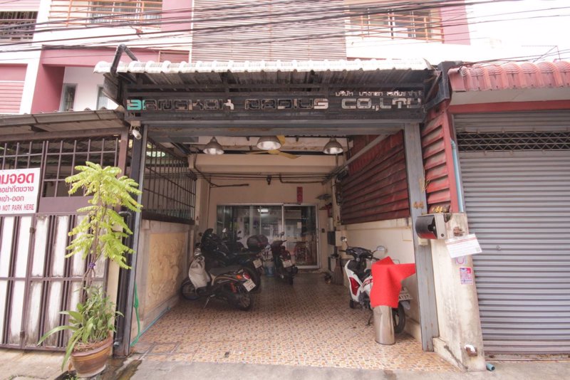 ขาย-อาคารพาณิชย์-ตึกแถว-ใกล้รถไฟฟ้า-bts-สถานีบางหว้า