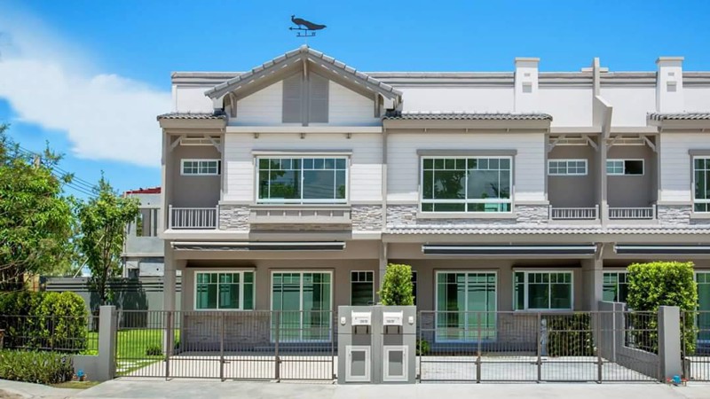 ขาย-ทาวน์โฮม-2-ชั้น-หมู่บ้านอินดี้-ศรีนครินทร์-ร่มเกล้า-24-เป็นโครงการของ-land-house-เขตมีนบุรี-กรุ