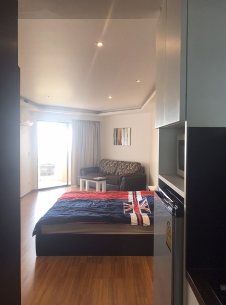 ขาย-คอนโดแฝดห้องติดกัน-โครงการพาราไดซ์-จอมเทียน-พัทยา-วิวทะเล-ตกแต่งพร้อมอยู่