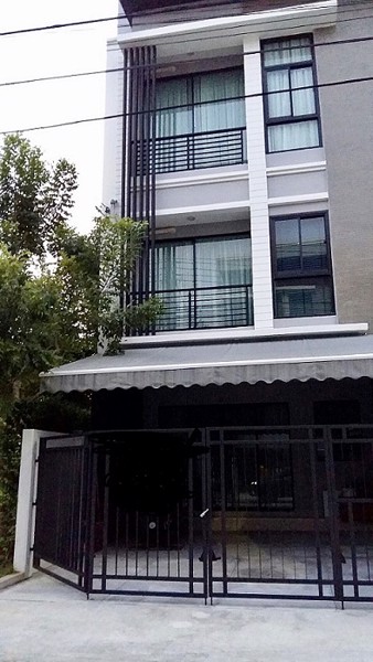 ให้เช่า-ทาวน์เฮ้าส์-โฮมออฟฟิศ-home-office-for-rent-โครงการบ้านกลางเมืองพระราม-9-รามคำแหงซอย39